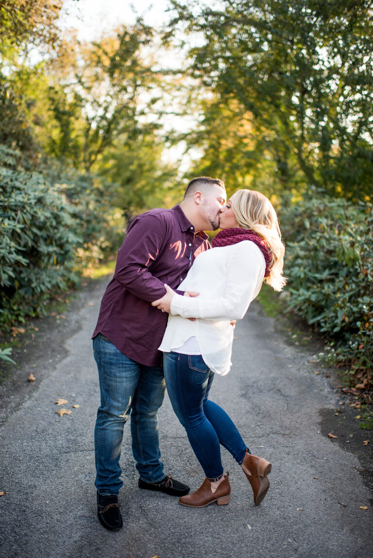 Kaitlyn Ferris Photography Frank Melville Memorial Park East Setauket New York Engagement Photography