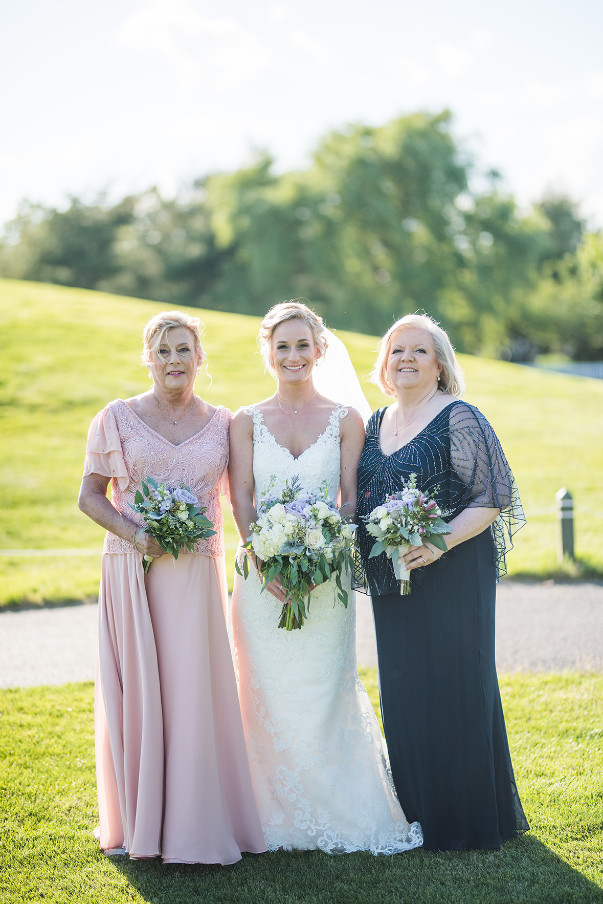 Lauren + Nick's Summer Soiree at Willow Creek Golf + Country Club