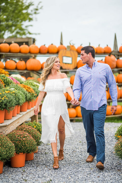 pumpkins two people romantic engagement