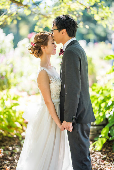 forehead kiss couple garden wedding