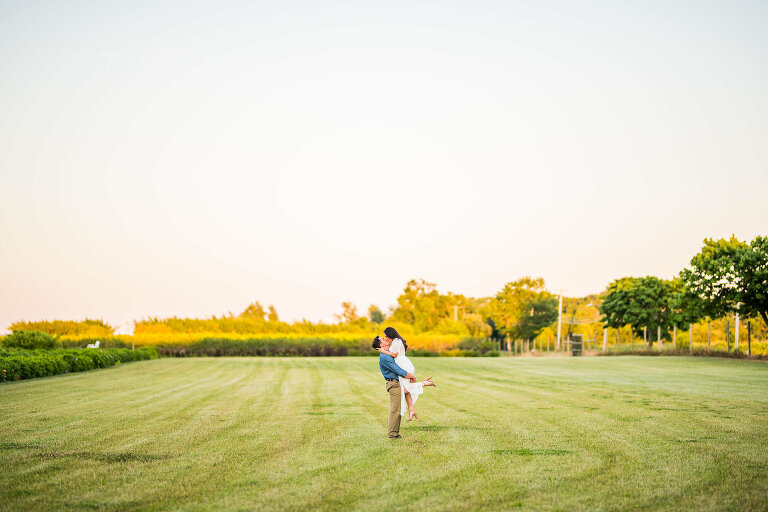 Salt Air Farm Engagement Shoot | North Fork Engagement Shoot | Salt Air Farm Long Island Photoshoot | North Fork Engagement Pictures19